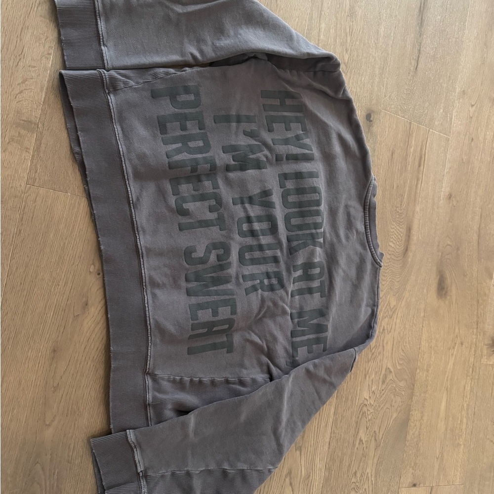 Zara Crew Sweater - Picture 4 of 4